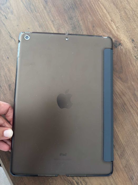 TABLET IPAD A2270, bom estado
