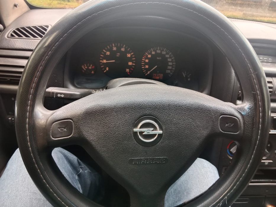 Опель астра Джи 1.4 бензин