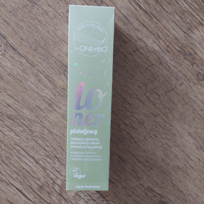 Toner pistacjowy