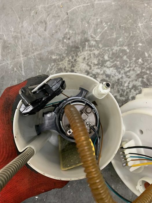 VW Volkswagen Golf V Plus Audi A4 A3 Pompa Paliwa