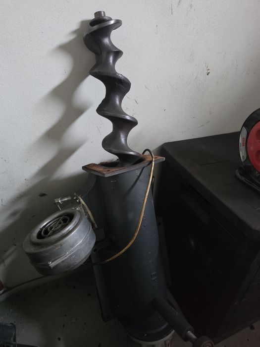 Ślimak żeliwny do pieca 25kW
