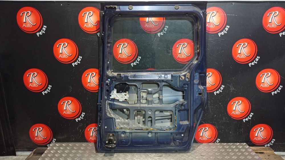 Porta Trás Direita Completa Kia Carnival Ii (Gq)