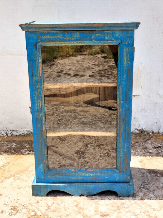 Vitrine pequena em Teca para parede ou mesa
