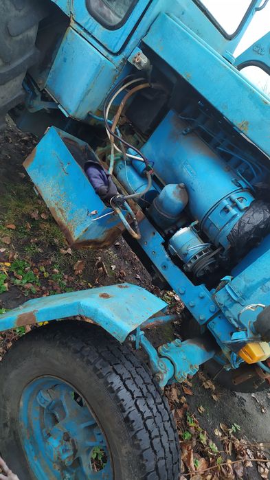Продам Трактор Т-40 . Прицеп.Плуг