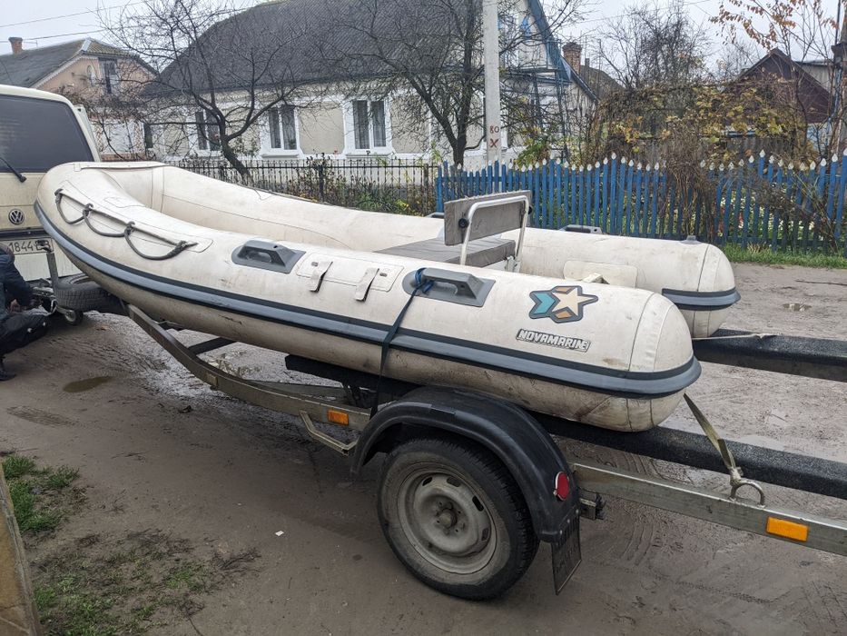 Лодка 360 з пластиковим дном надувна ,під мотор максимум 35