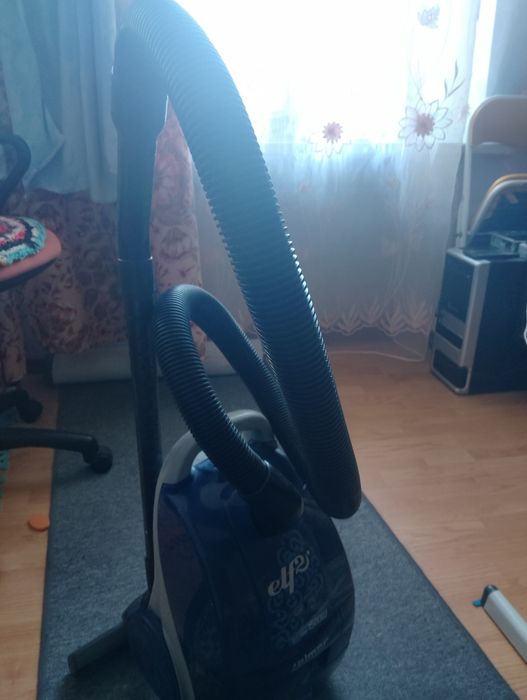 Продается пылесос.
