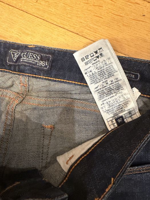 Джинсы женские GUESS