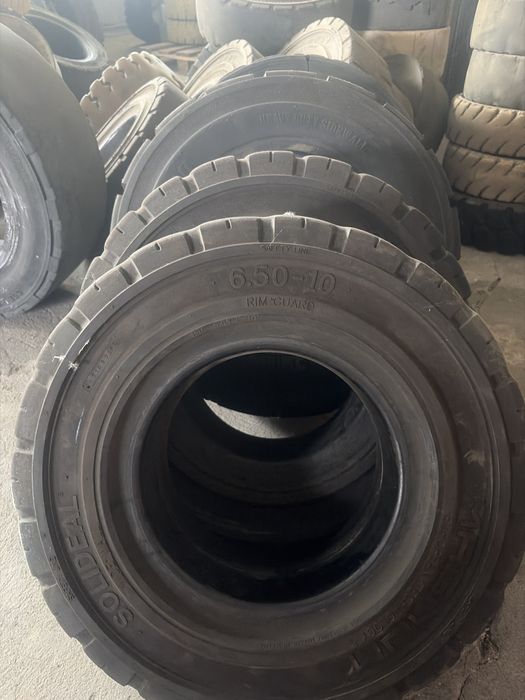 Opona pełna 6.50-10 solideal Magnum