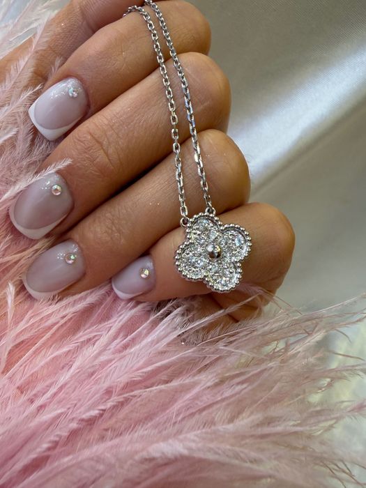 Naszyjnik z diamentami naturalnymi 0.40 CT