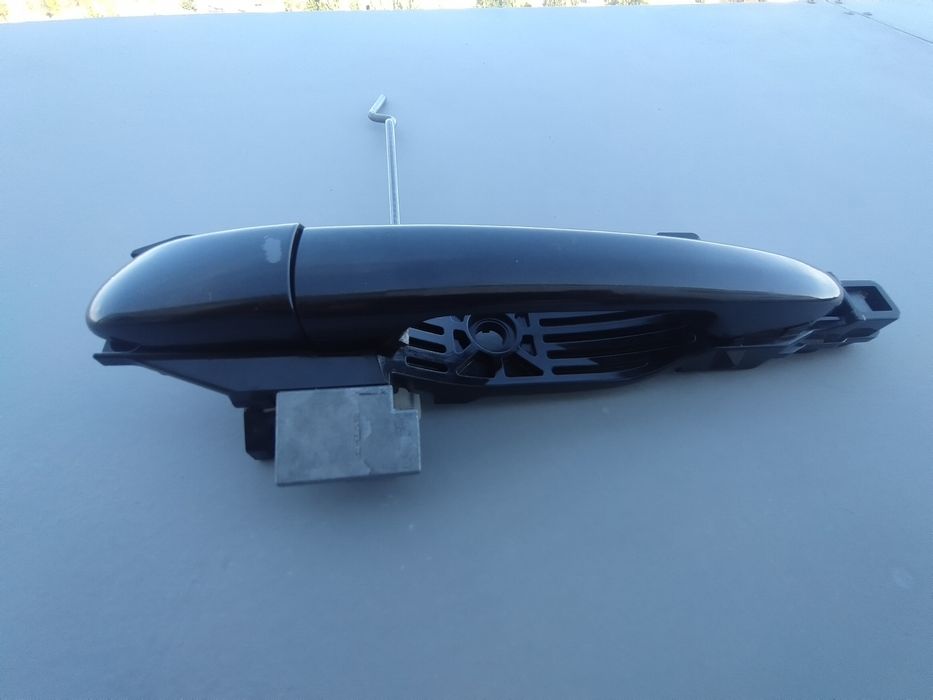 Ручка левой передней двери Mazda 3 BL 09-13 с креплением