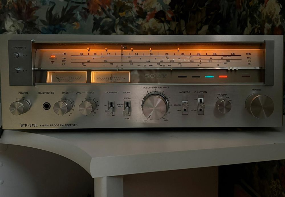 Sony    Str -313l