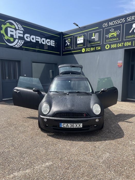 Mini cooper black