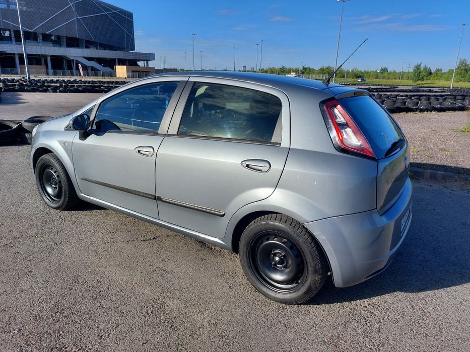 Fiat Grande Punto Фіат Гранде Пунто