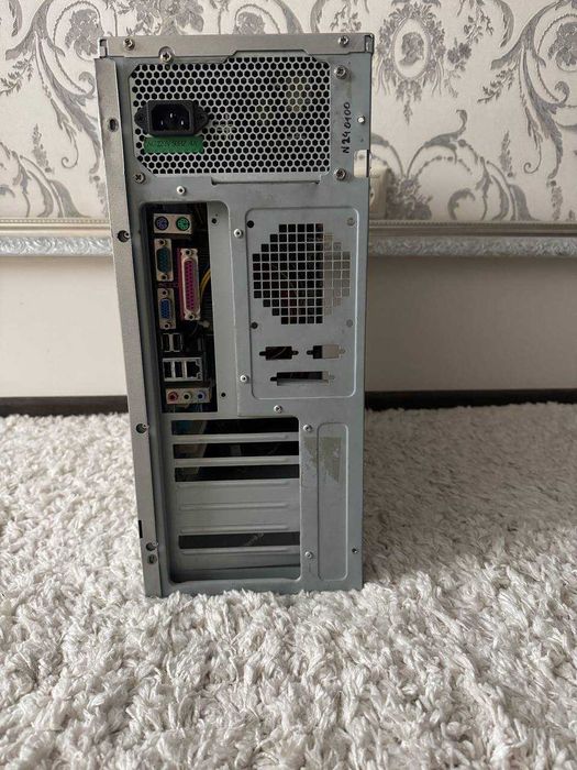 Комп'ютер / NAS сервер; Xeon L5420 4 ядра; 4Gb DDR3; 2Tb HDD; 320Gb;