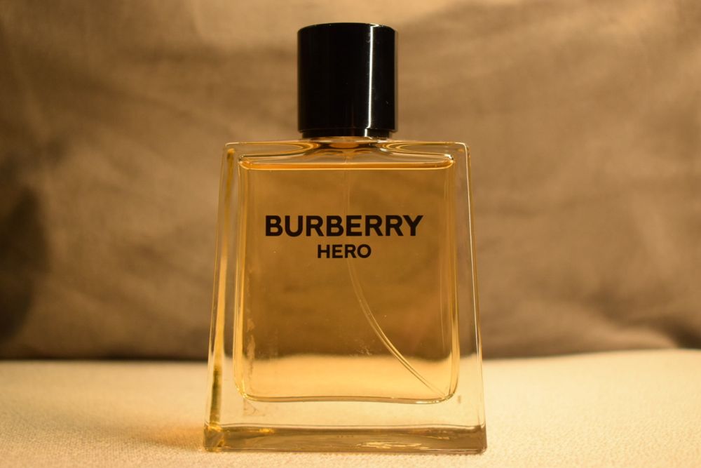 Духи Чоловічі BURBERRY Hero 100 мл. Оригінал без коробки!