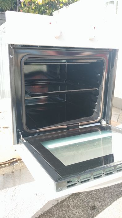 Forno de encastrar