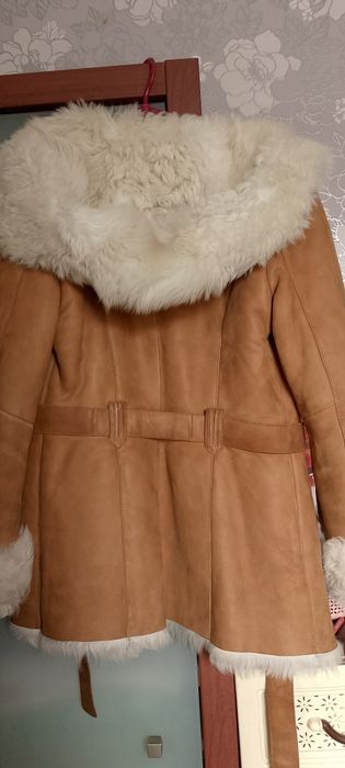Дубленка жіночка