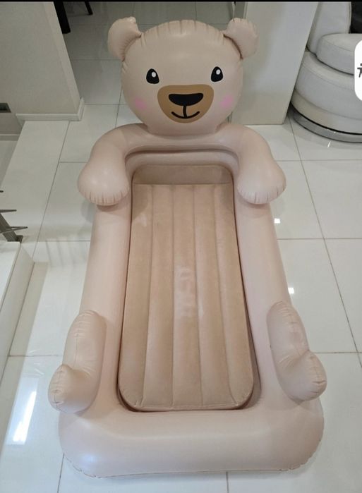 Cama inflável infantil