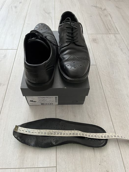 Продам туфлі чоловічі ECCO