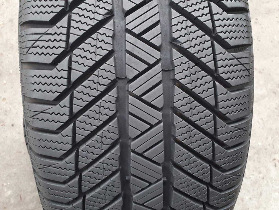 2x Platin Winter RP70  235/45r18  8mm Jak nowe 2025r