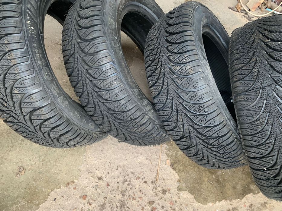 Шини автомобільні