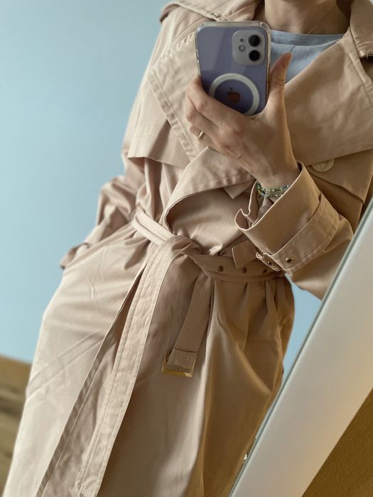 Тренч пудра M, Dava