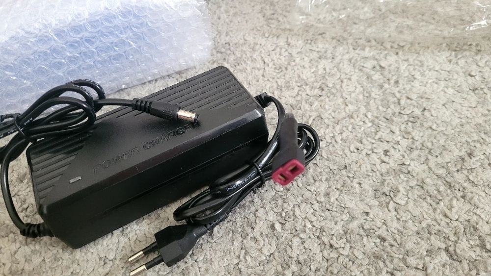 Bateria para trotinete/bicicleta  (NOVA S/UTILIZAÇÃO)