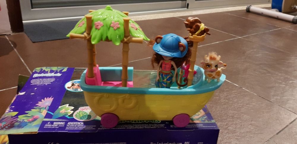 Bonecas Enchantimals