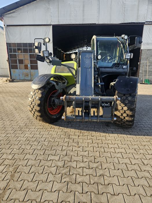 Ładowarka teleskopowa Claas Scorpion 7044
