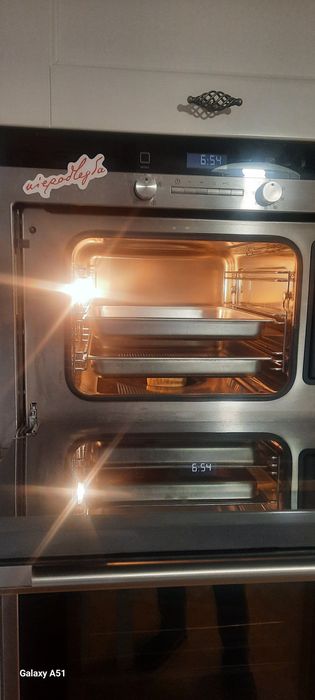 Piekarnik parowy siemens hb24d582