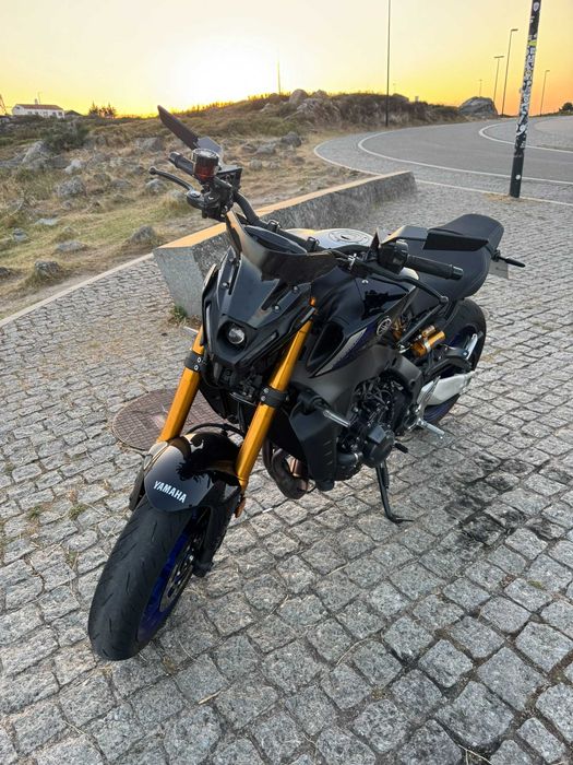 YAMAHA MT 09 SP de 2021 com 11500 kms
