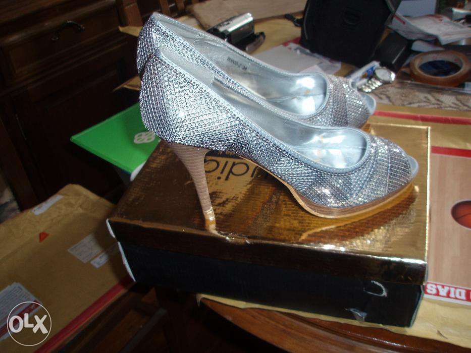 Sapatos novos nº 38