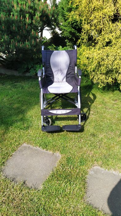 Wózek inwalidzki Karma spacerowy,podróżny