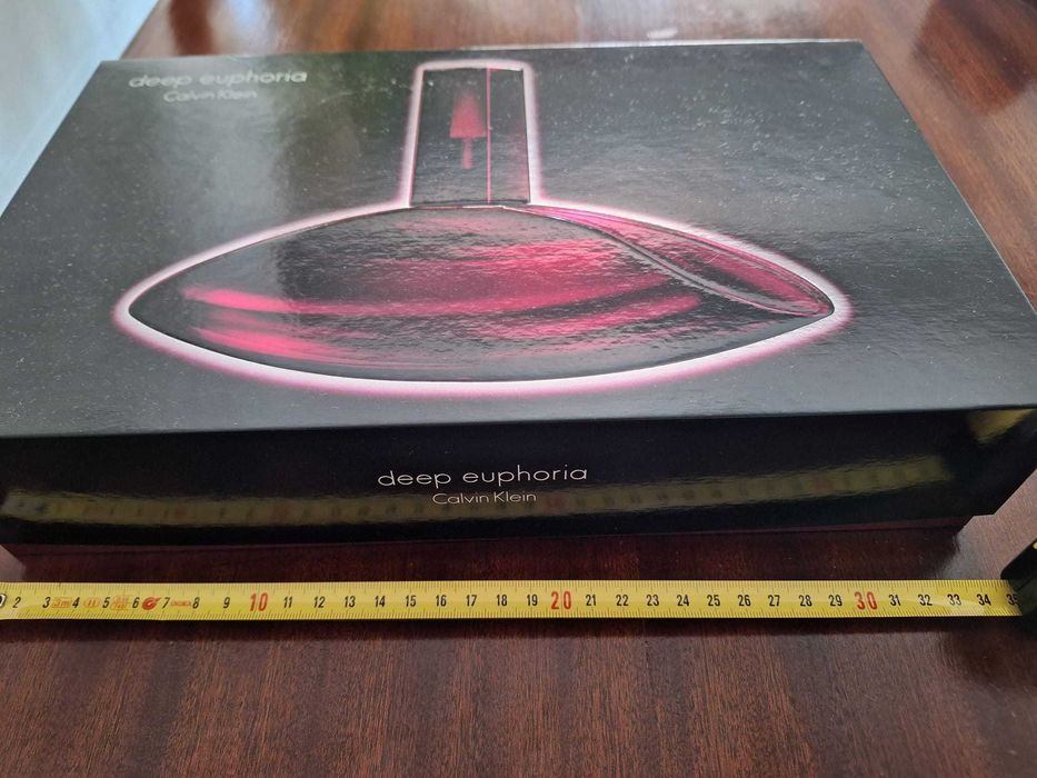 caixa em cartão reciclado