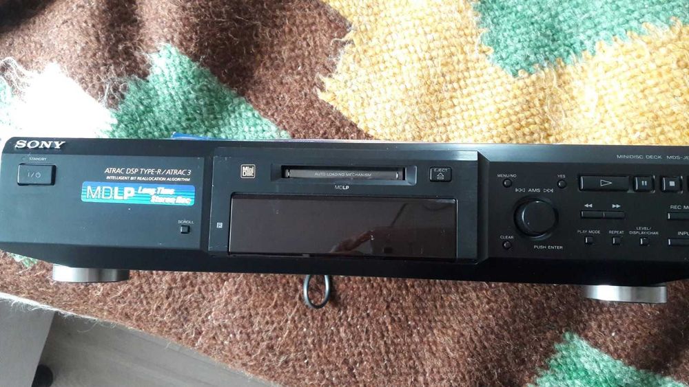 мини дисковая дека Sony-MDS 440\330 с пультом\наработка 181час!