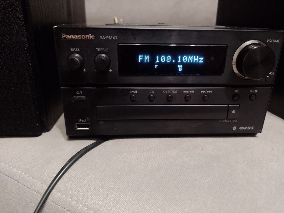 Wieża z głośnikami z funkcją bluetooth