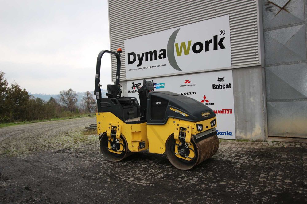 Cilindro Compactador Terra e Asfalto Bomag BW 100 AD 5