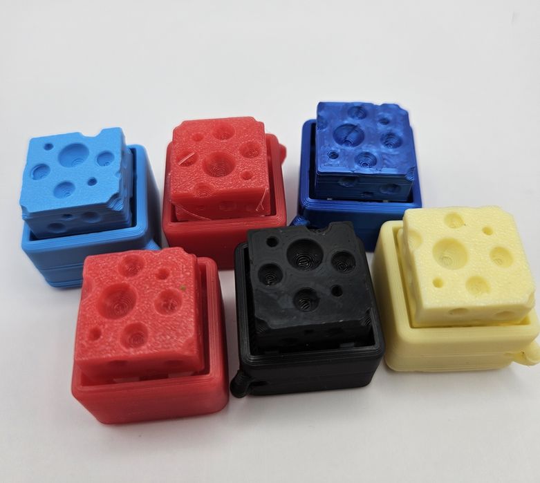 Klikery w kształcie sera