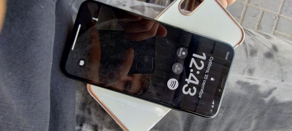 iPhone X срочно продаю