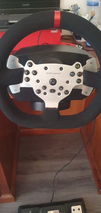 Conjunto de volante Mars Gaming