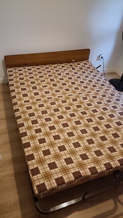 Cama dobrável de casal ZAGO com colchão – com rodas