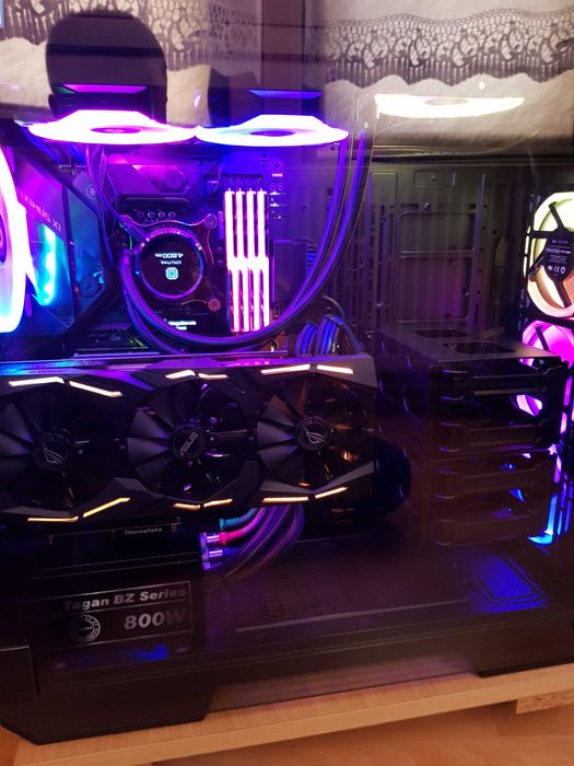 Komputer stacjonarny