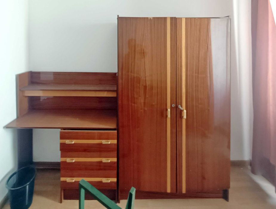mobília, quartos individuais+cozinha