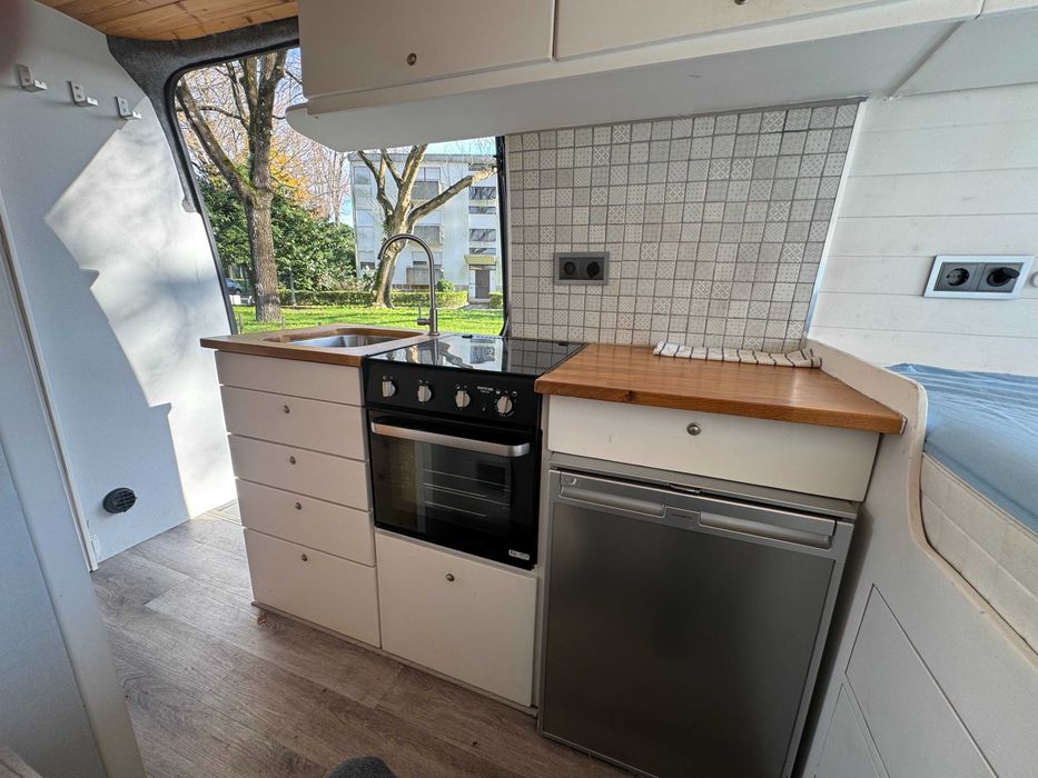 Autocaravana Mercedes Sprinter 316 CDI – Autonomia Total