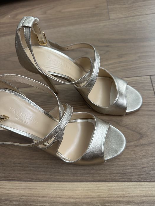 Carlo Pazolini босоніжки