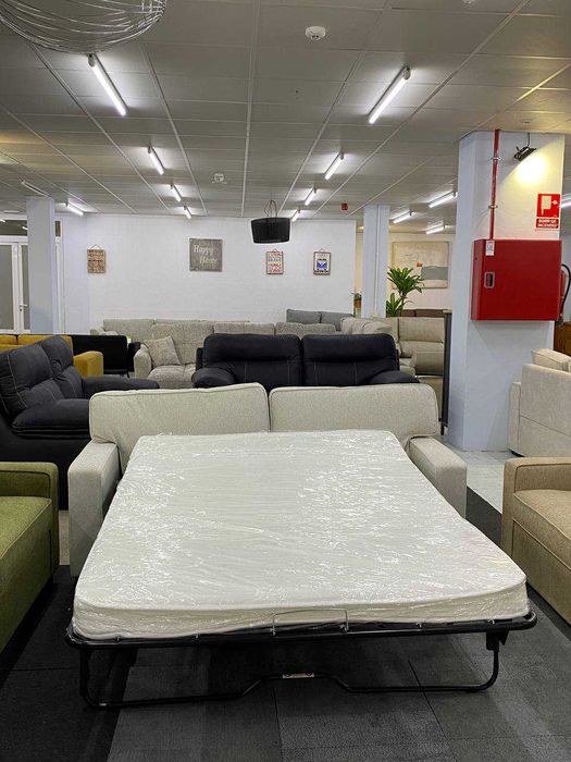 Sofá-cama com mecanismo de abertura italiano