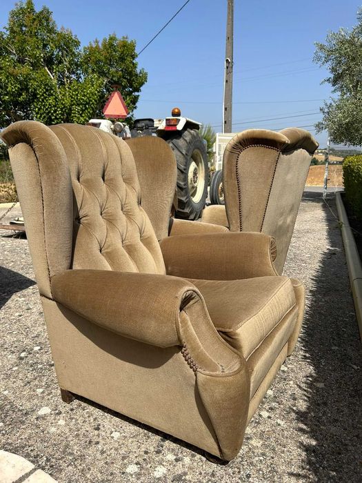 Sofá 3 lugares e 2 cadeirões