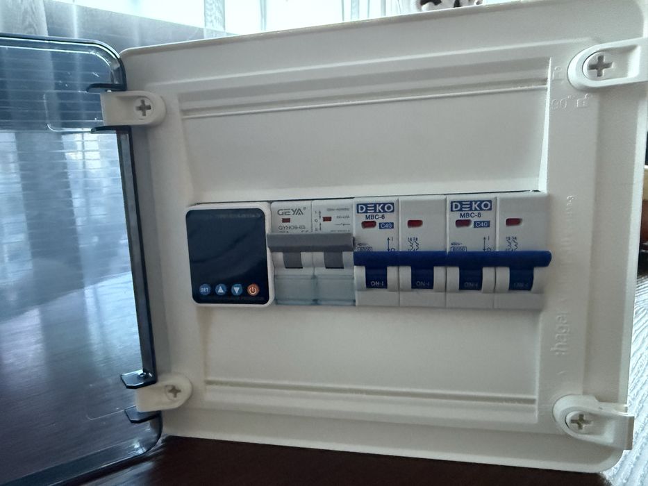 Щит АВР для инвертора 63А