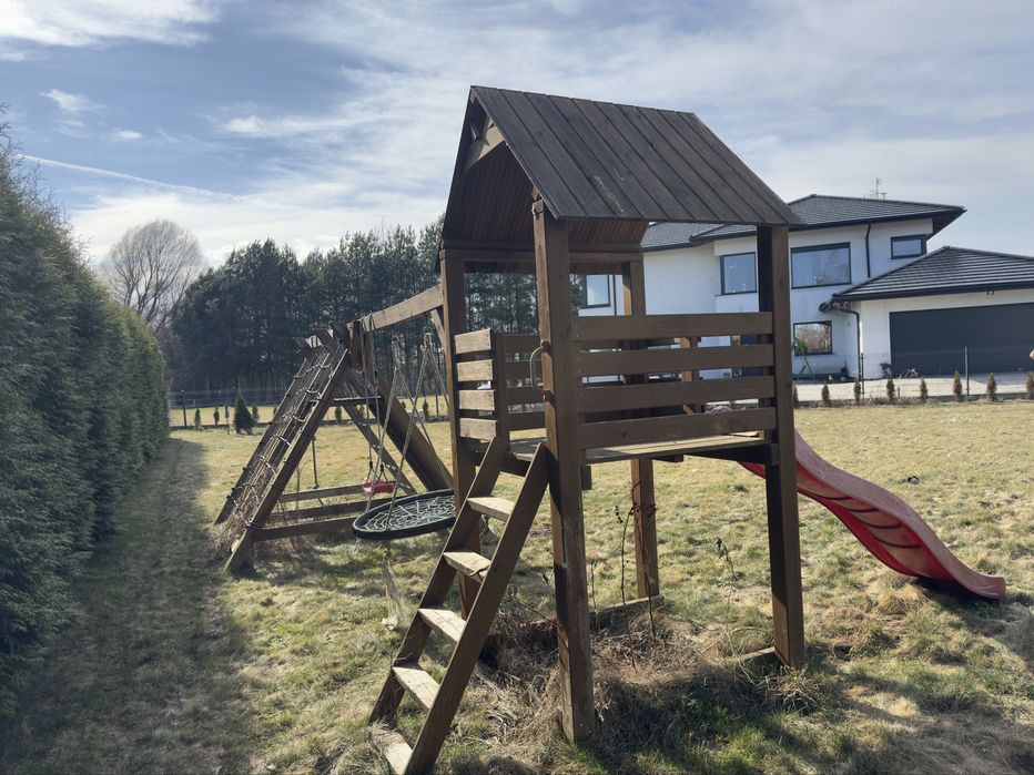 Plac zabaw drewniany