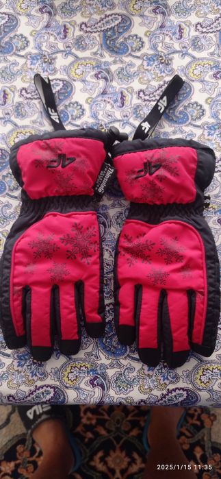 Rękawice narciarskie 4F. S/M